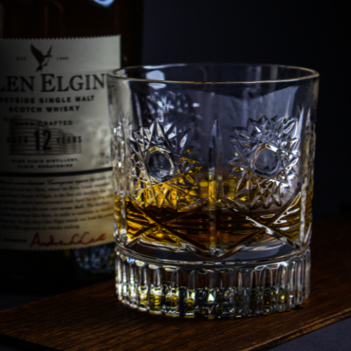 Kryształowe szklanki do whisky